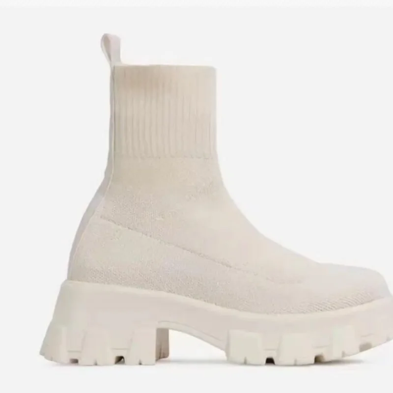 New Autumn and Winter Red Chunky Sole Platform Sock Boots Stretch Fabric Shoes Women Mid-Calf Thick Heel Chelsea Biker Booties 
New Autumn and Winter Red Chunky Sole Platform Sock Boots Stretch Fabric Shoes Women Mid-Calf Thick Heel Chelsea Biker Booties