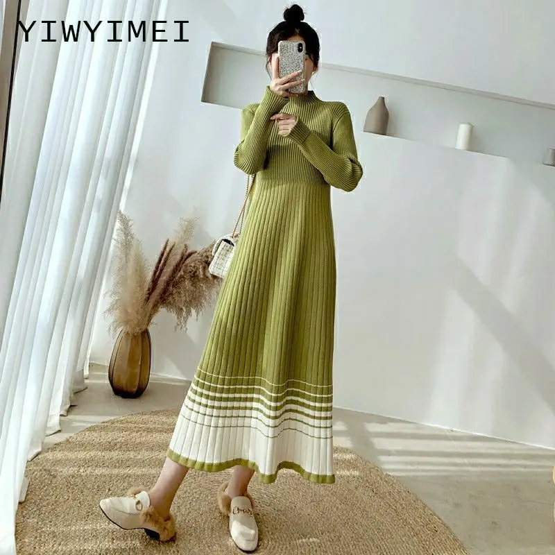 Red Knitted Dress for Woman Winter 2021 O-neck Loose Long Sweater Dresses Korean Autumn Elegant Twist Wool Clothing
Red Knitted Dress for Woman Winter 2021 O-neck Loose Long Sweater Dresses Korean Autumn Elegant Twist Wool Clothing