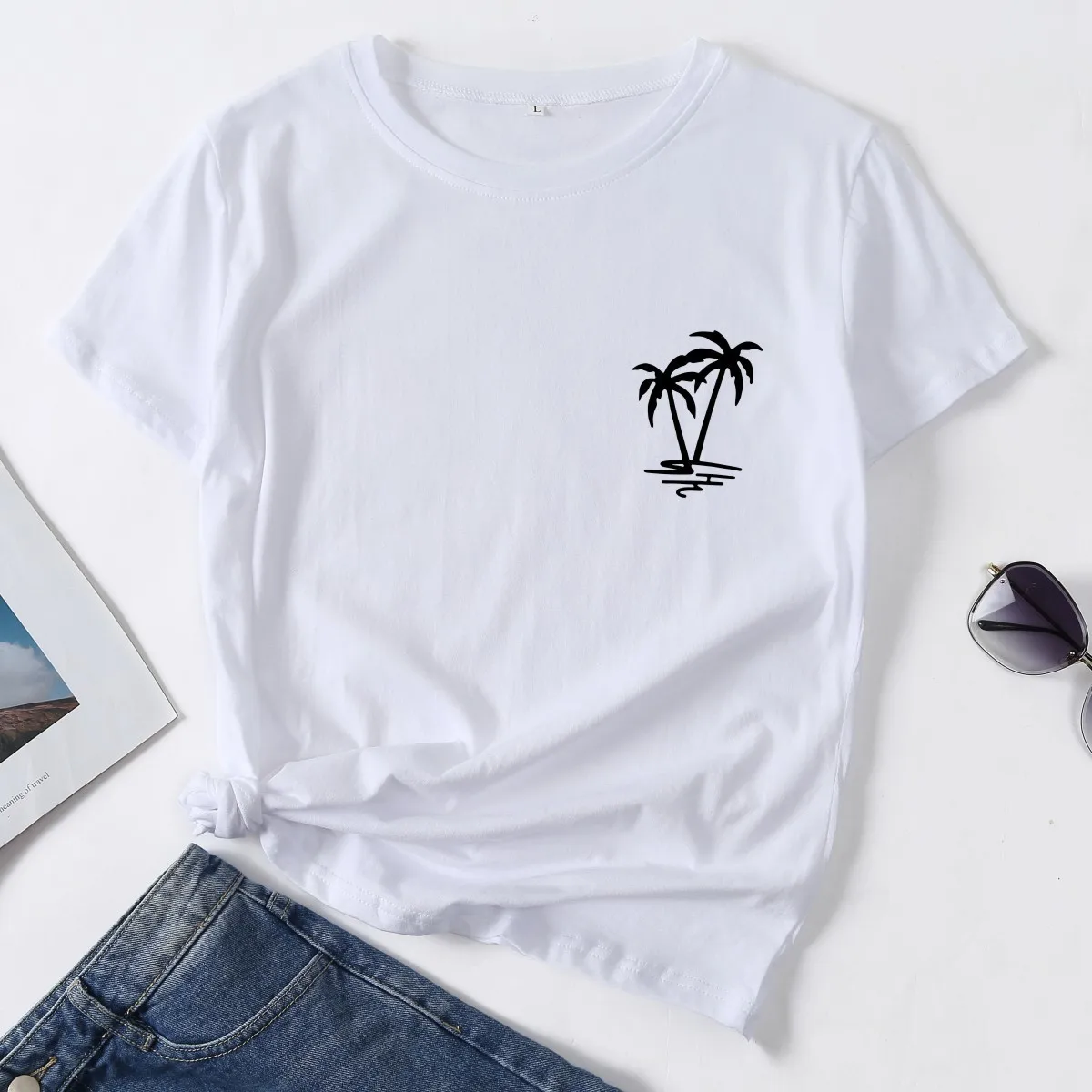 Fashion Womens Graphic Tees Summer Cropped Tops Tshirts Women Short Sleeved Printed Tee Shirt Female O Neck Tops
Fashion Womens Graphic Tees Summer Cropped Tops Tshirts Women Short Sleeved Printed Tee Shirt Female O Neck Tops