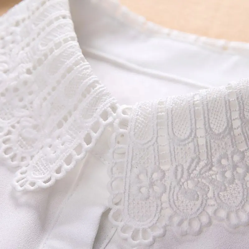 Fashion Women Solid Shirt Cotton Lace False Collars White & Black Blouse Vintage Detachable Adjust Clothes Accessories 
Fashion Women Solid Shirt Cotton Lace False Collars White & Black Blouse Vintage Detachable Adjust Clothes Accessories