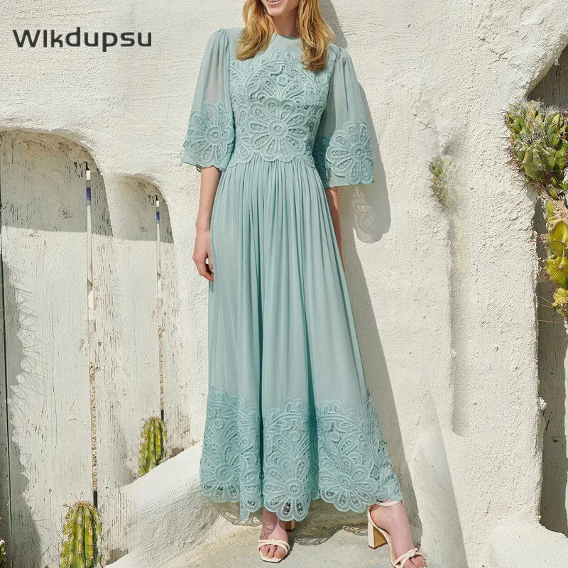 2021 New Arrival Spring Summer Luxury Designer Runway Dress Women Floral Lace Chiffon Fairy Style Vintage Long Maxi Dresses Robe
2021 New Arrival Spring Summer Luxury Designer Runway Dress Women Floral Lace Chiffon Fairy Style Vintage Long Maxi Dresses Robe