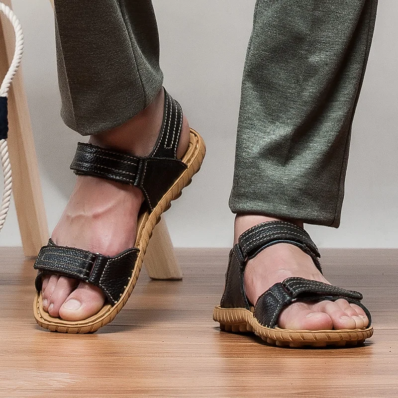 Outdoor Sandals Leather Sandals Men 2020 Blade Breathable Sneakers Men's Sandal Shoes Fashion Male Casual Light Summer
Outdoor Sandals Leather Sandals Men 2020 Blade Breathable Sneakers Men's Sandal Shoes Fashion Male Casual Light Summer