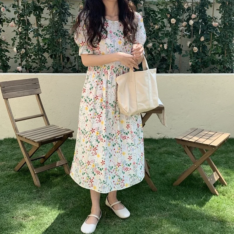 Korean Chic O Neck Puff Sleeve Floral Dress Women Retro Summer 2021 Loose Long Vestidos Mujer Elegant Slim Waist Robe Femme
Korean Chic O Neck Puff Sleeve Floral Dress Women Retro Summer 2021 Loose Long Vestidos Mujer Elegant Slim Waist Robe Femme