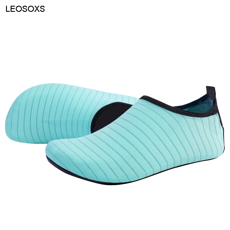 Snorkeling Beach Shoes Summer Men Women Children Diving Swimming Soft-soled Quick-drying Anti-skid Anti-cutting Wading Shoes
Snorkeling Beach Shoes Summer Men Women Children Diving Swimming Soft-soled Quick-drying Anti-skid Anti-cutting Wading Shoes