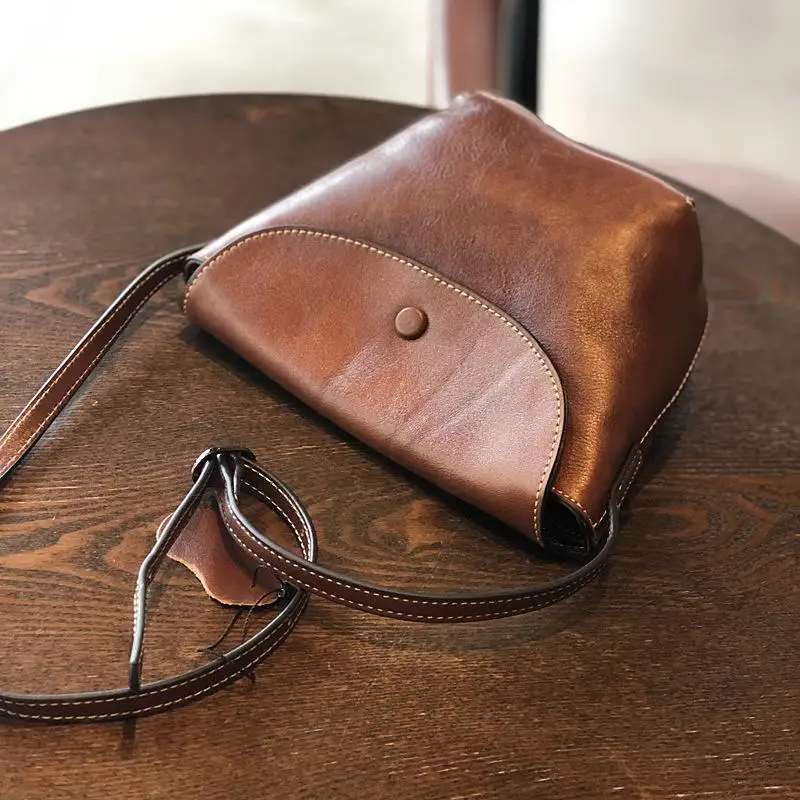 Women Genuine Leather Bag 2021 New Casual Soft Cowhide Small Shoulder Bags Simple Solid Color Lady Messenger Bag
Women Genuine Leather Bag 2021 New Casual Soft Cowhide Small Shoulder Bags Simple Solid Color Lady Messenger Bag