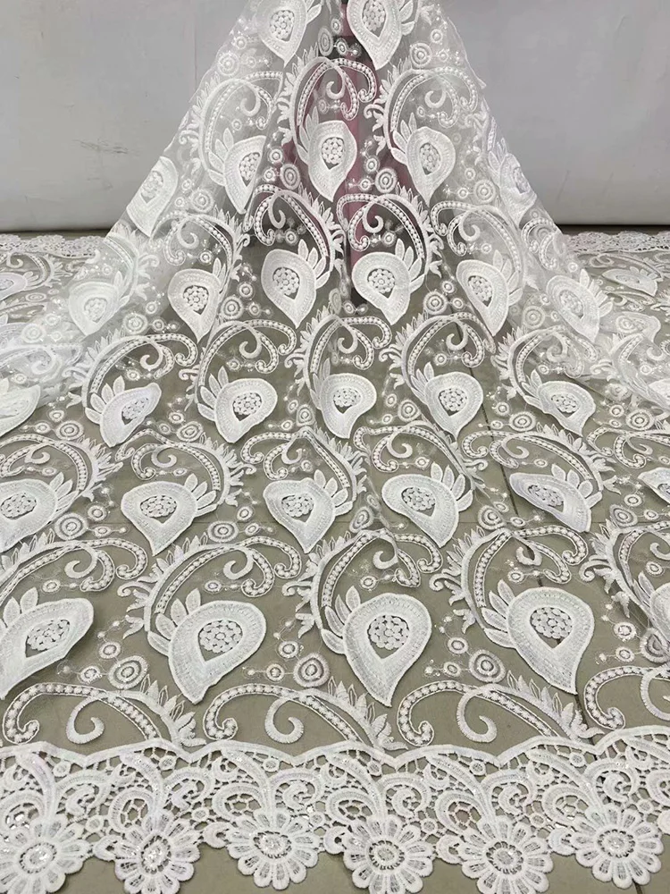 Most popular French Net Lace Fabric in white color ADP70 beautiful pattern with sequins wholesale price Tulle Lace Fabric
Most popular French Net Lace Fabric in white color ADP70 beautiful pattern with sequins wholesale price Tulle Lace Fabric