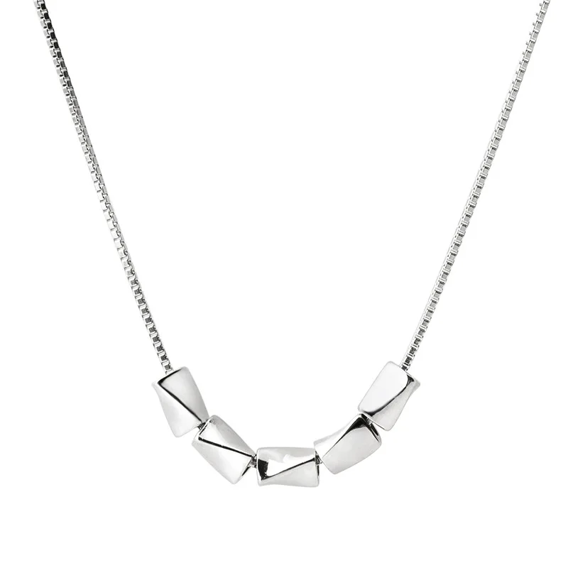 Jewelry Transfer Five Beans Necklace 925 Sterling Silver Ins Rice Clavicle Chain Creative Cold Wind Jewelry
Jewelry Transfer Five Beans Necklace 925 Sterling Silver Ins Rice Clavicle Chain Creative Cold Wind Jewelry