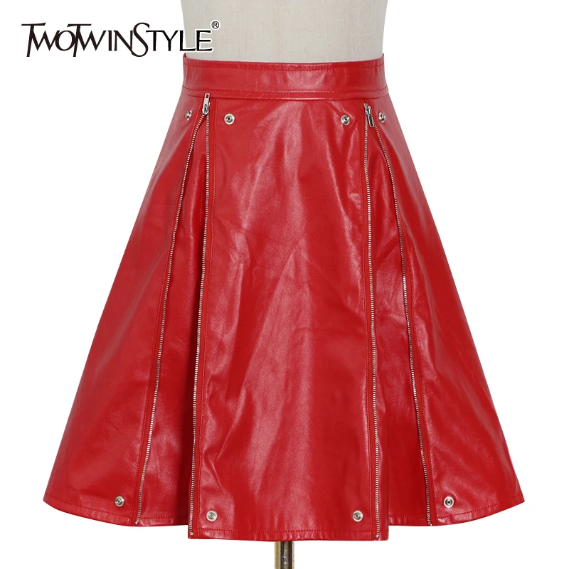 TWOTWINSTYLE Patchwork Red Casual PU Skirt For Women High Waist Slimming Solid Mini Skirts Female Summer Clothing 2021 New Style
TWOTWINSTYLE Patchwork Red Casual PU Skirt For Women High Waist Slimming Solid Mini Skirts Female Summer Clothing 2021 New Style