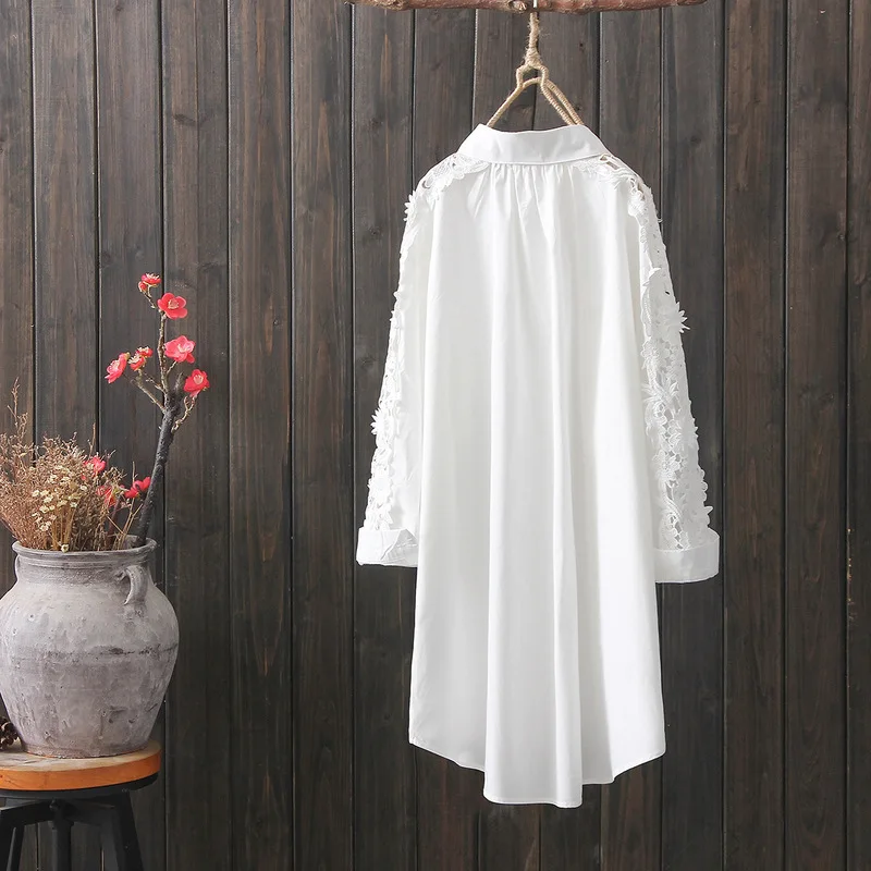 Autumn 2021 Solid Turn Down Collar Single Breasted Lace Full Loose Medium Length Casual White Shirt Women Tops
Autumn 2021 Solid Turn Down Collar Single Breasted Lace Full Loose Medium Length Casual White Shirt Women Tops