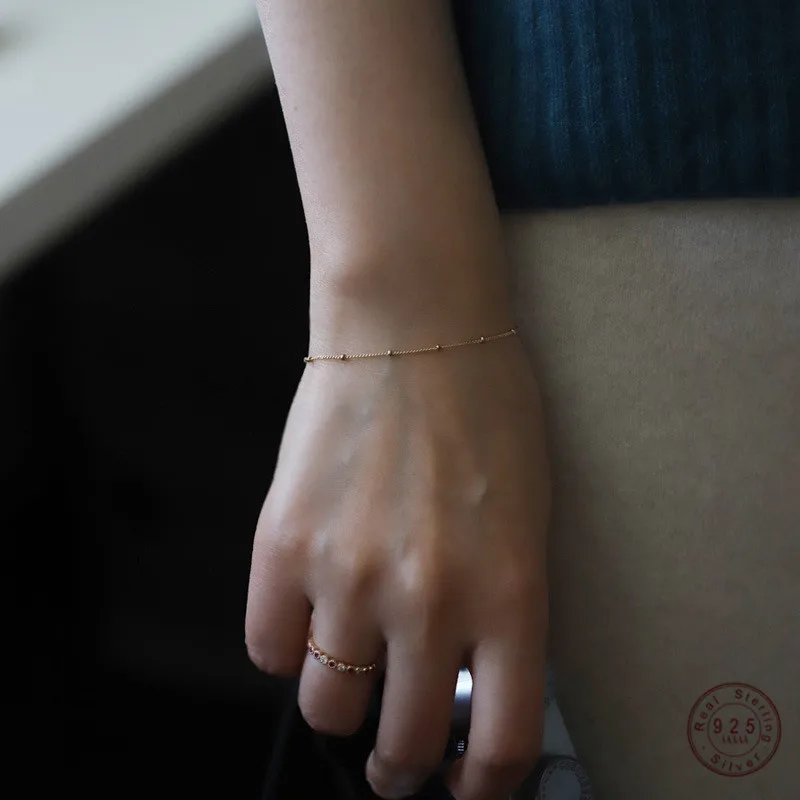 925 Sterling Silver Korean Version Simple Bead Chain Bracelet women Light Luxury Temperament Wedding Party Jewelry Accessories
925 Sterling Silver Korean Version Simple Bead Chain Bracelet women Light Luxury Temperament Wedding Party Jewelry Accessories