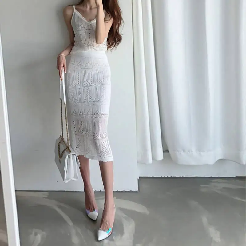 2020 Summer New Temperament Knitted Suit Slim Vest Top+Knitting Package Hip Skirt Two-Piece sets
2020 Summer New Temperament Knitted Suit Slim Vest Top+Knitting Package Hip Skirt Two-Piece sets
