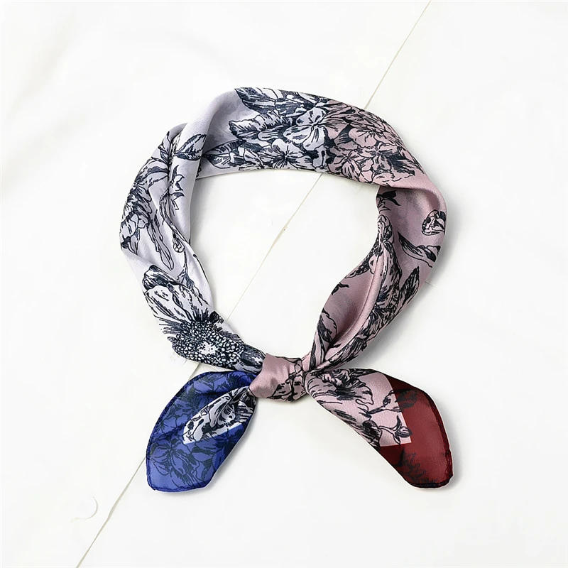 Summer New 55CM Satin Turban Sketch Peony Handkerchief Luxury Brand Ladies Professional Small Silk Scarf Beach Shawl Female R29
Summer New 55CM Satin Turban Sketch Peony Handkerchief Luxury Brand Ladies Professional Small Silk Scarf Beach Shawl Female R29