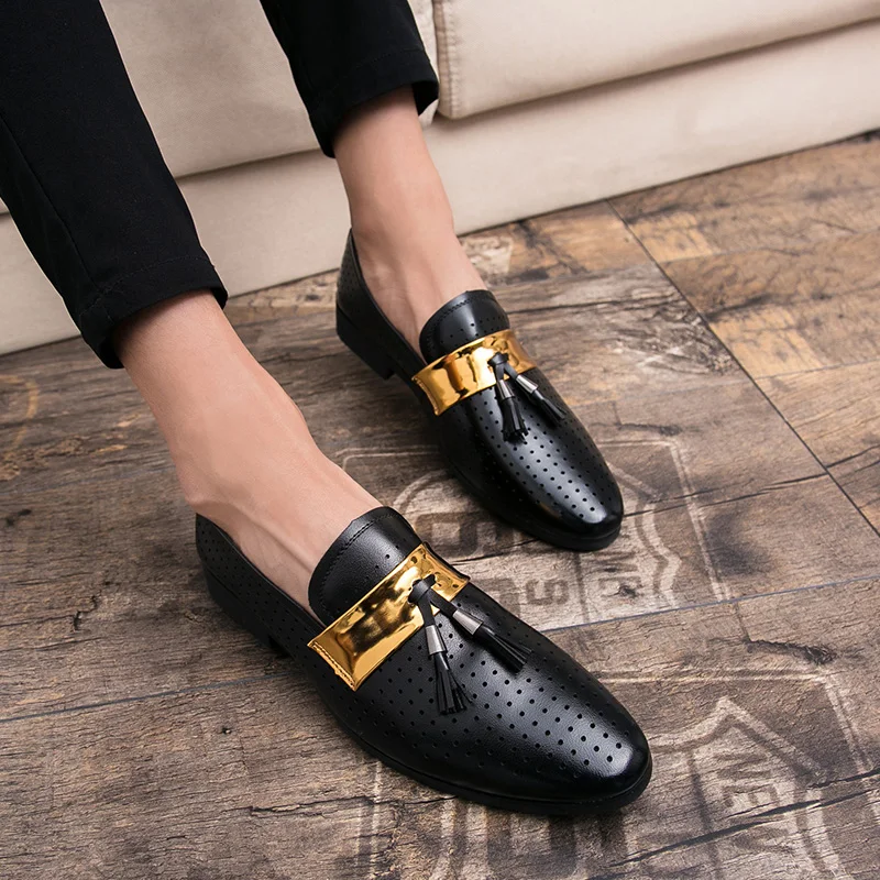 Top brand men shoes high quality Oxford men's Italian leather dress shoes men's flat business leather casual shoes comfortable
Top brand men shoes high quality Oxford men's Italian leather dress shoes men's flat business leather casual shoes comfortable