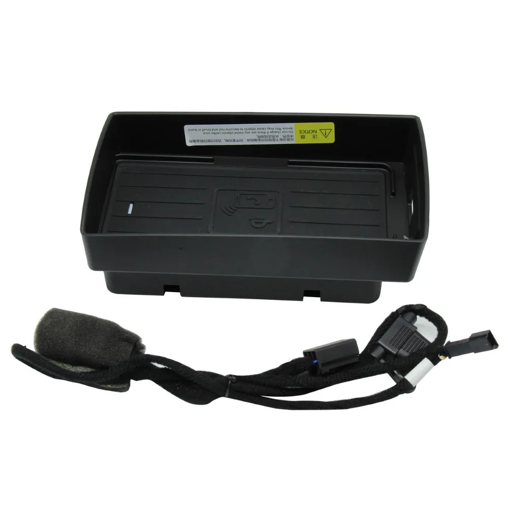 Wireless Car Charger MCZ309 Cell Phone Fast Wireless Charger Pad Mat for Audi A3 2014-2020 Car Accessories Parts
Wireless Car Charger MCZ309 Cell Phone Fast Wireless Charger Pad Mat for Audi A3 2014-2020 Car Accessories Parts