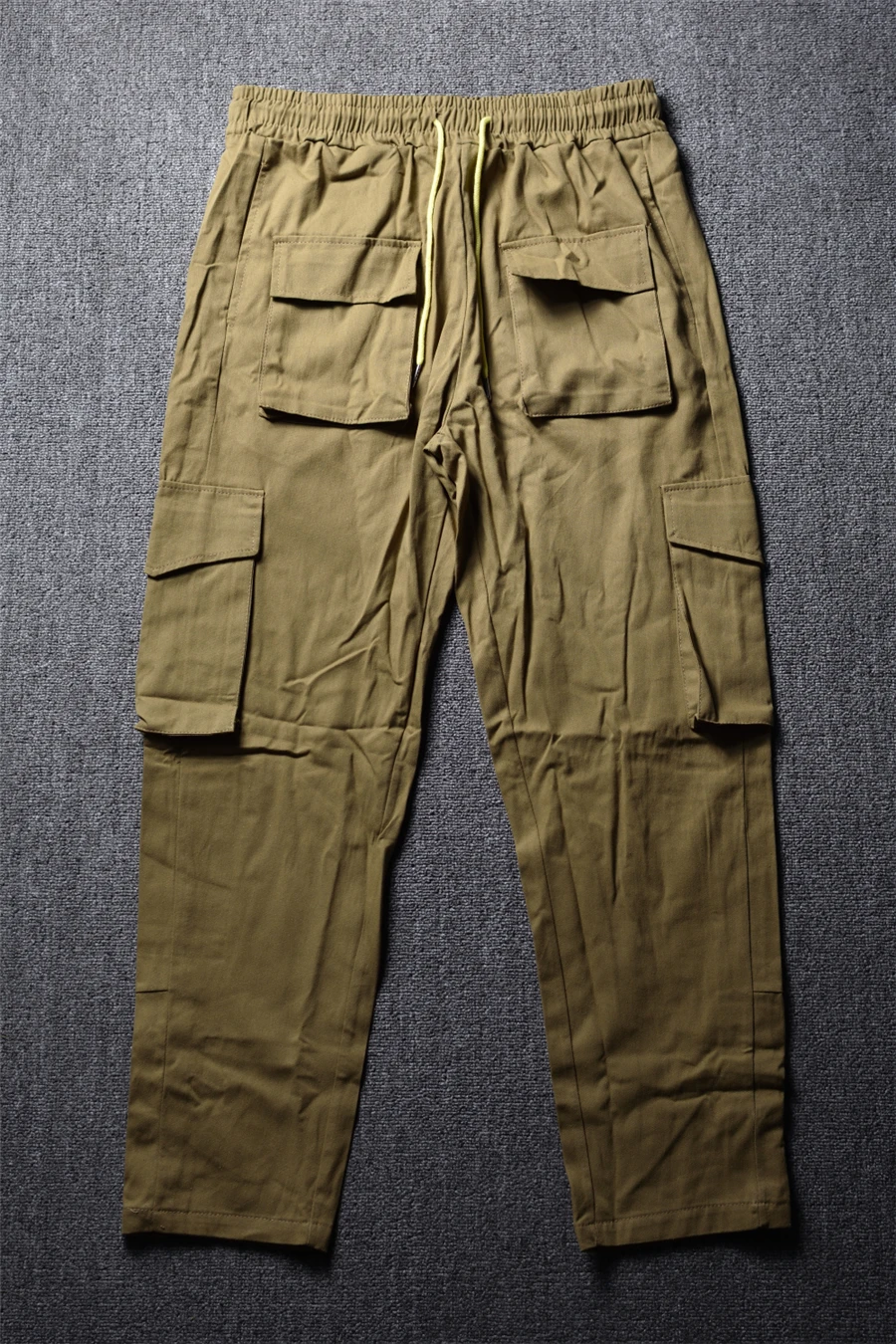 2021 Men's Side Pockets Cargo Harem Pants Ribbons Black Hip Hop Casual Male Joggers Trousers Fashion Casual Streetwear Pants
2021 Men's Side Pockets Cargo Harem Pants Ribbons Black Hip Hop Casual Male Joggers Trousers Fashion Casual Streetwear Pants