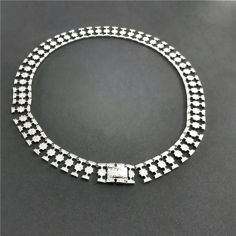 Star Hollow Necklace S925 Sterling Silver Necklace Female Fashion Light Luxury Classic Style Banquet Brand Original 1:1 Jewelry
Star Hollow Necklace S925 Sterling Silver Necklace Female Fashion Light Luxury Classic Style Banquet Brand Original 1:1 Jewelry