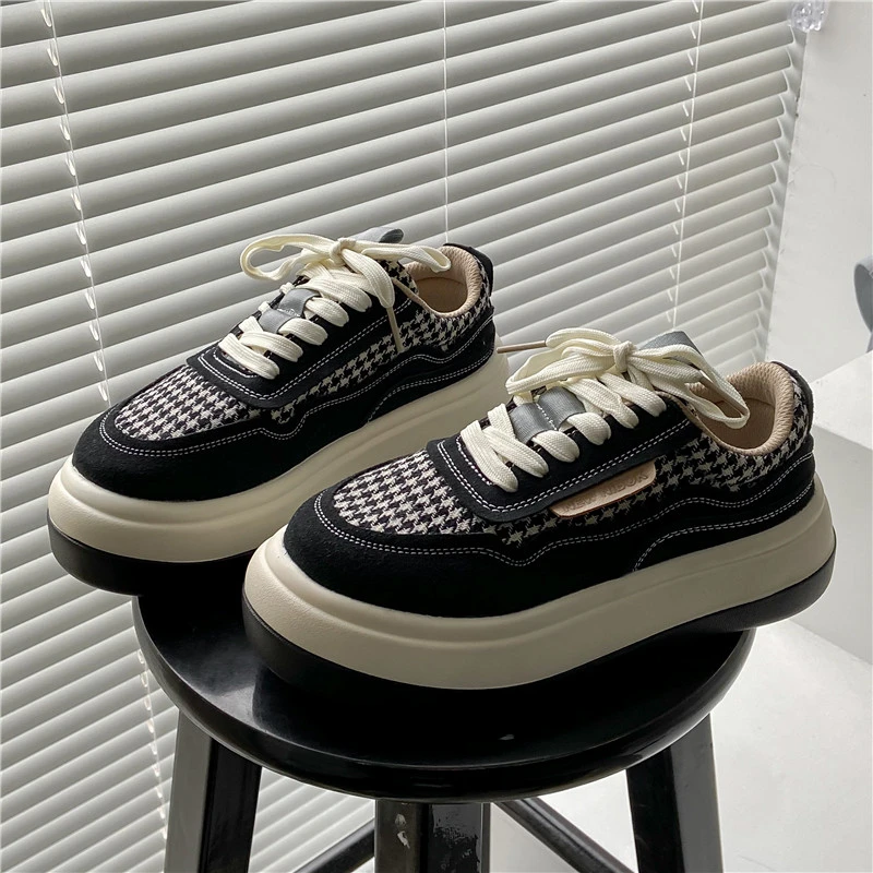 Spring New Women Casual Comfortable shoes Grid pattern Girls Non-slip sports shoes Zapatos De Mujer Tenis Zapatillas 
Spring New Women Casual Comfortable shoes Grid pattern Girls Non-slip sports shoes Zapatos De Mujer Tenis Zapatillas