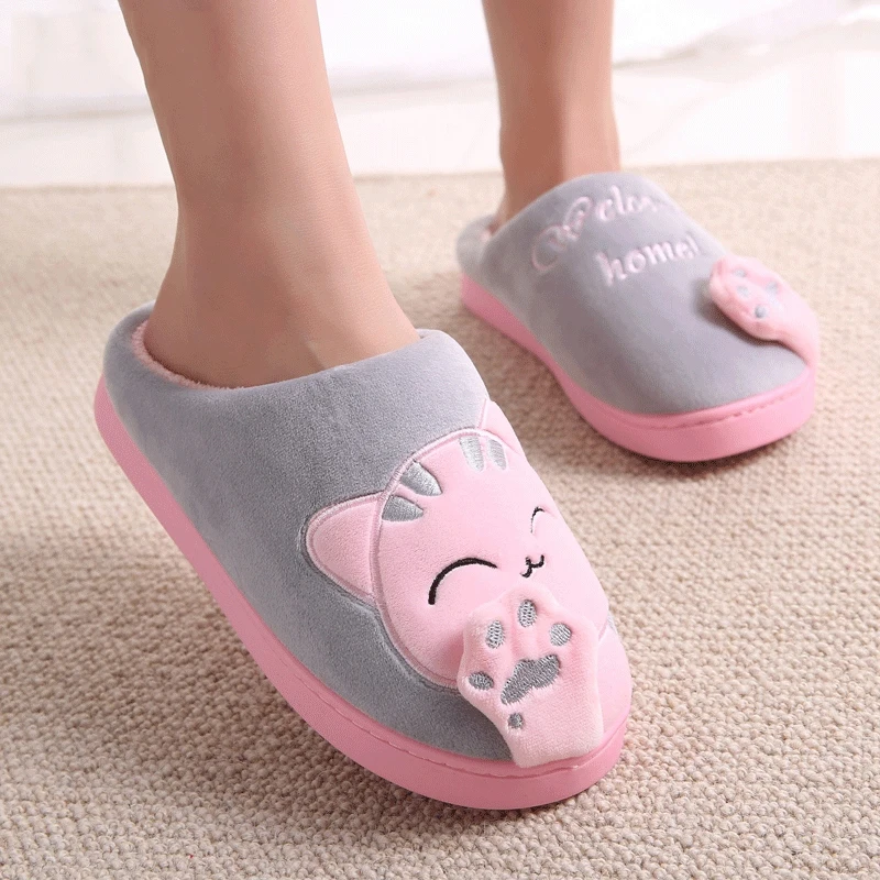 New Women Winter Flurry Home Slippers Cartoon Cat Non-slip Soft Indoor Bedroom Lovers Couples Floor Winter Fur Warm House Slides 
New Women Winter Flurry Home Slippers Cartoon Cat Non-slip Soft Indoor Bedroom Lovers Couples Floor Winter Fur Warm House Slides
