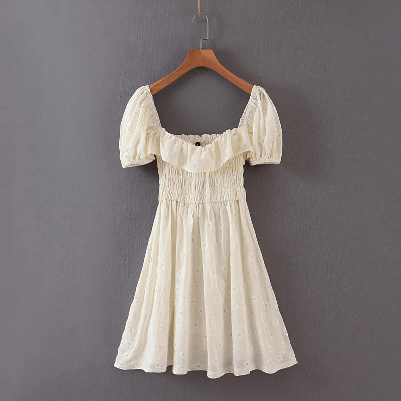 Ruffle tunic pleated dress women summer embriodery vintage dress beach puff sleeve dress daisy flower print boho dress vestidos
Ruffle tunic pleated dress women summer embriodery vintage dress beach puff sleeve dress daisy flower print boho dress vestidos