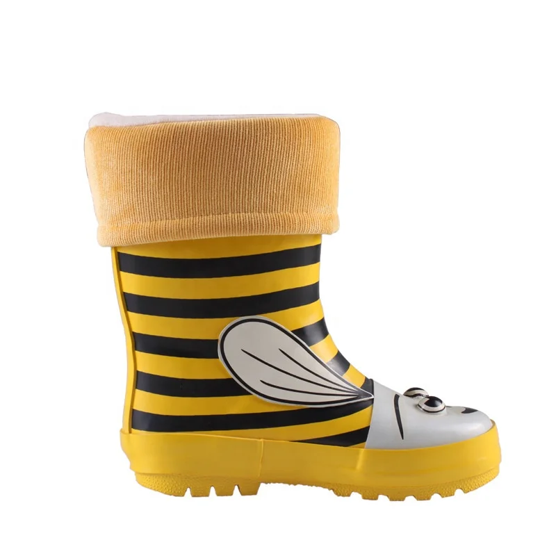 Fashionable wholesale cheap price yellow upper cute cartoon printed waterproof girls rubber rain boots
Fashionable wholesale cheap price yellow upper cute cartoon printed waterproof girls rubber rain boots