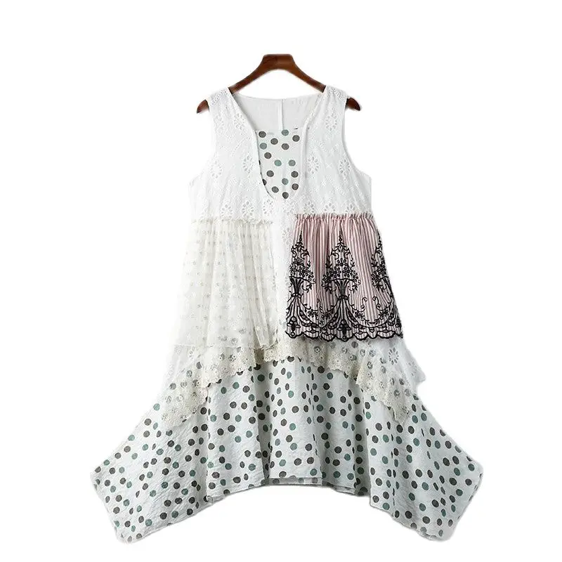 Vintage Retro Ethnic Mori Girl Multi-layer Lolita Polka Dot Lace Ruffle Embroidery Patchwork Mesh Cotton Loose Women Tank Dress
Vintage Retro Ethnic Mori Girl Multi-layer Lolita Polka Dot Lace Ruffle Embroidery Patchwork Mesh Cotton Loose Women Tank Dress