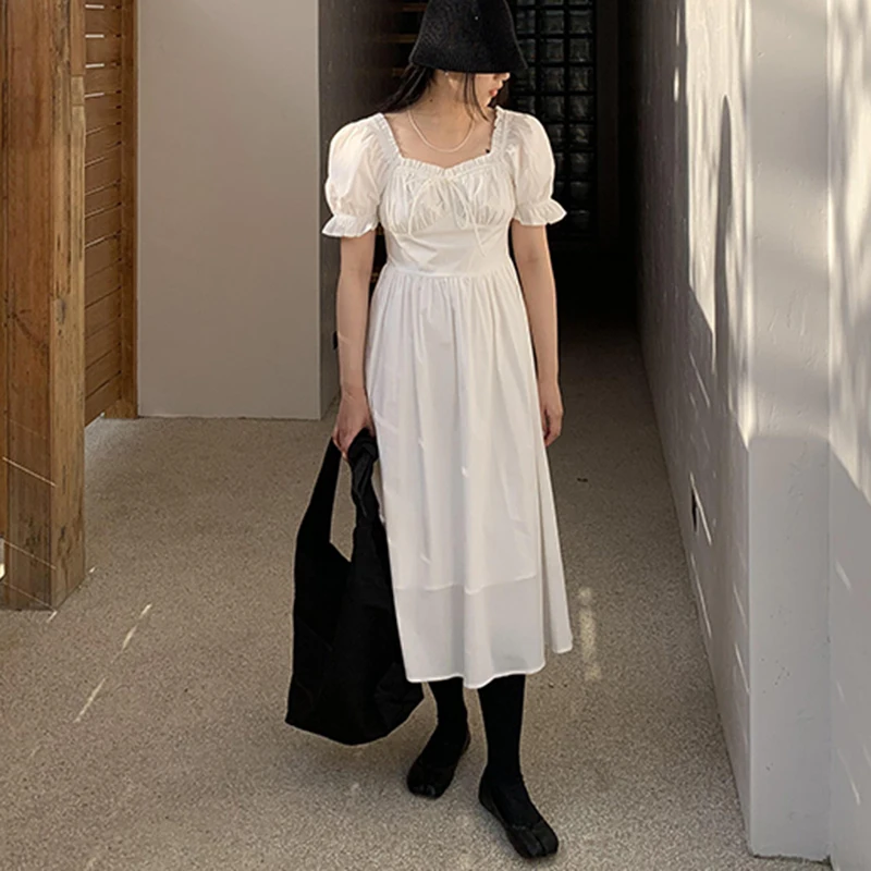 IEQJ Women White Elegant Temperament Shirring Backless Pleated Dress New Square Collar Short Sleeve Loose Fashion Summer 2021
IEQJ Women White Elegant Temperament Shirring Backless Pleated Dress New Square Collar Short Sleeve Loose Fashion Summer 2021