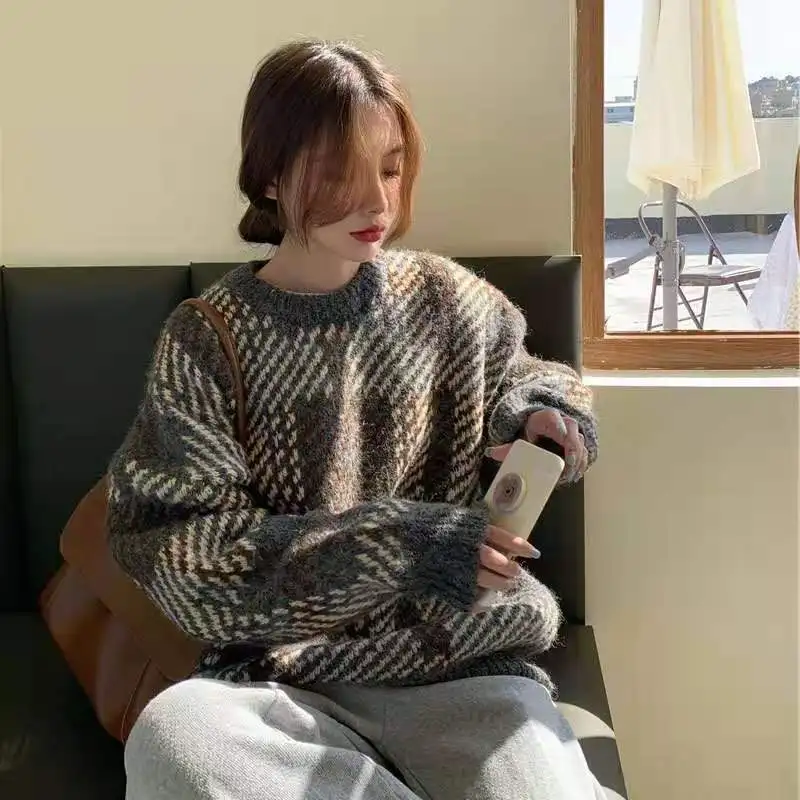 

Y2K Winter New Korean style Of The Retro Hit Color Plaid Sweater Coat Thick Loose Long-Sleeved Pullover Female Gray Wine Red