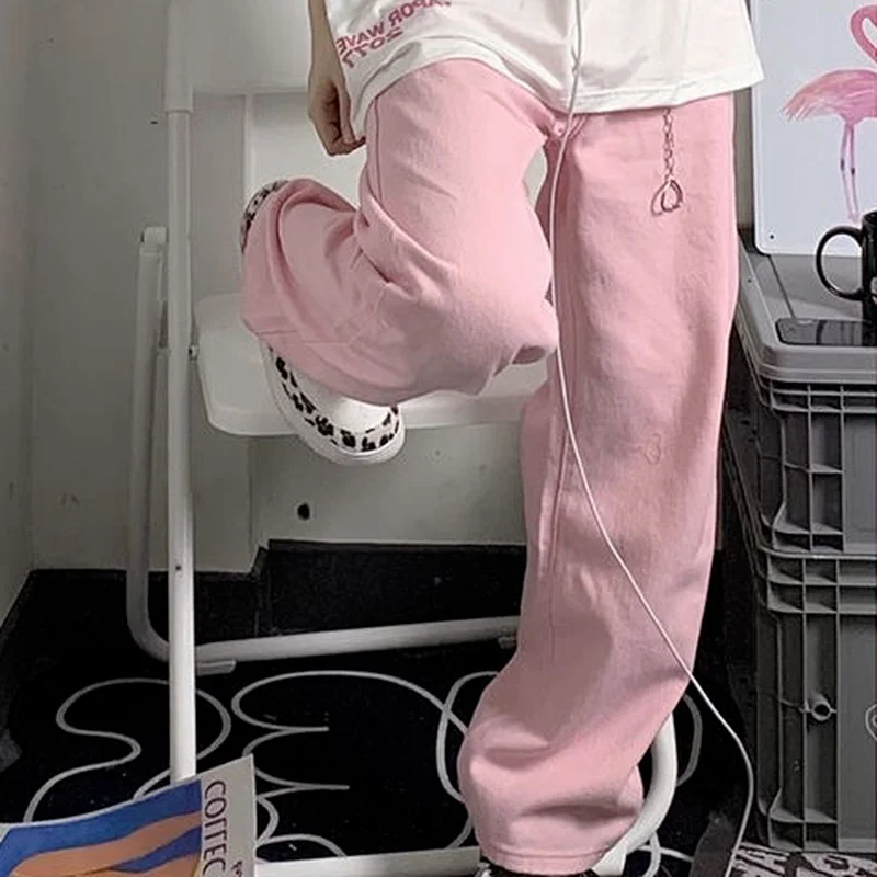 Jeans de perna larga para mulheres jeans rosa solto cintura alta corrente dall-match moda fino casual bonito lazer
Jeans de perna larga para mulheres jeans rosa solto cintura alta corrente dall-match moda fino casual bonito lazer