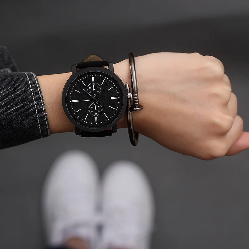 Hot Sale Women Bracelet Watch Female Quartz Women Watches Fashion Clock Ladies Watch Waterproof Vintage Watch Two Small Dials
Hot Sale Women Bracelet Watch Female Quartz Women Watches Fashion Clock Ladies Watch Waterproof Vintage Watch Two Small Dials