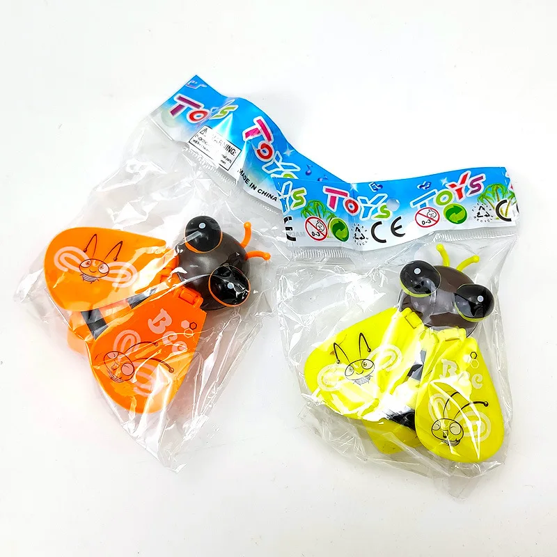 Creative Children's Wind-up Toy Xinqite Cartoon Chain Small Toys Gifts
Creative Children's Wind-up Toy Xinqite Cartoon Chain Small Toys Gifts