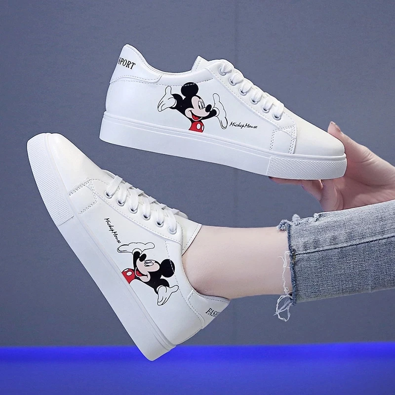 Disney cartoon white shoes for girls single shoes fashion boys casual shoes Mickey Mouse running shoes lace-up sneakers
Disney cartoon white shoes for girls single shoes fashion boys casual shoes Mickey Mouse running shoes lace-up sneakers