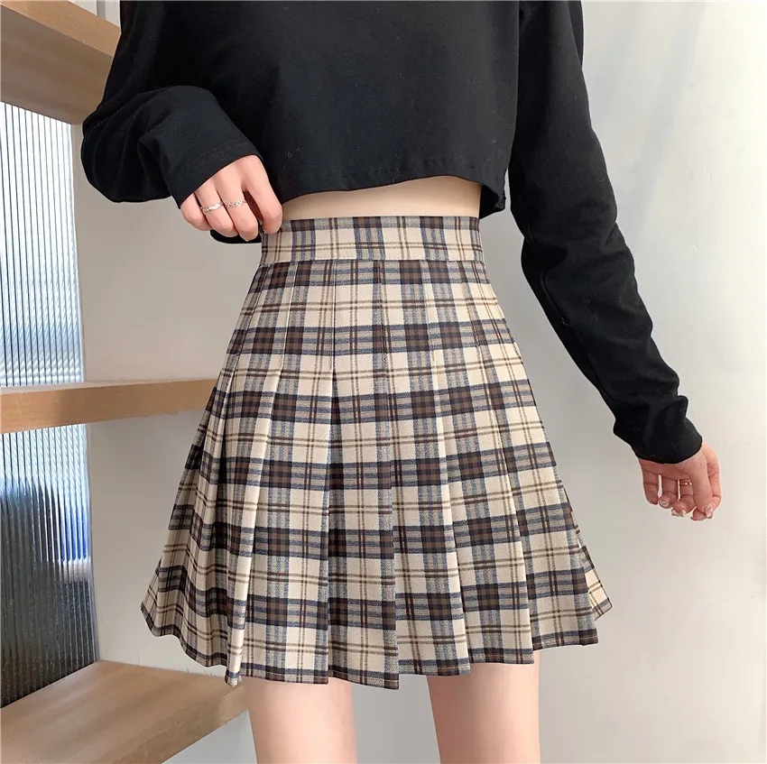 Plaid a skirt skirt female spring and summer 2021 new Korean version of the wild college style pleated skirt skirt
Plaid a skirt skirt female spring and summer 2021 new Korean version of the wild college style pleated skirt skirt