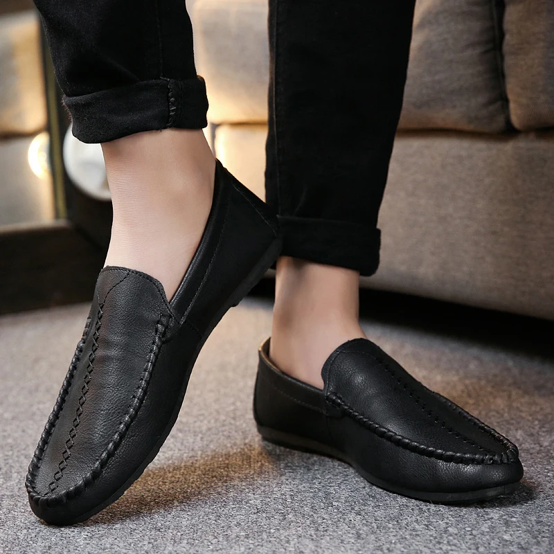 2020 Fashion Men Loafers Split Leather Casual Shoes Fashion Slip on Flats Mens Driving Shoes Breathable Soft Man Moccasins
2020 Fashion Men Loafers Split Leather Casual Shoes Fashion Slip on Flats Mens Driving Shoes Breathable Soft Man Moccasins