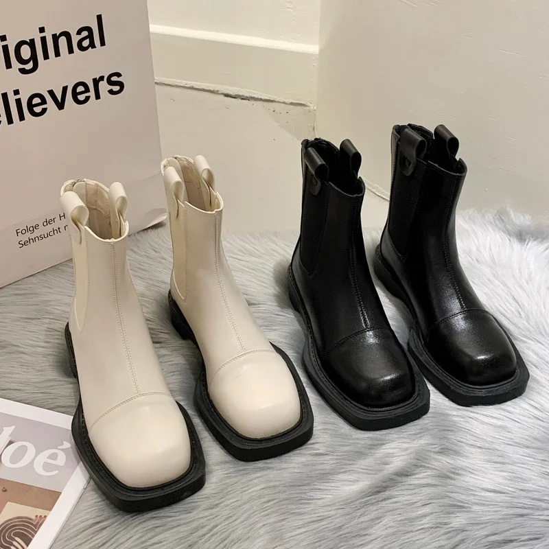 Autumn and Winter New Style Women's Nude Boots, Women's Designer Boots, Square Toe Thick Heel Women's Thick-soled Ankle Boots
Autumn and Winter New Style Women's Nude Boots, Women's Designer Boots, Square Toe Thick Heel Women's Thick-soled Ankle Boots