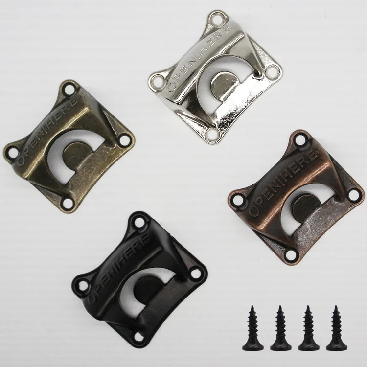 New Square 4 Color Zinc Alloy Bottle Opener Creative Retro Wall-mounted Beer Bottle Opener Wall Hook Bottle Opener with 4 Screws
New Square 4 Color Zinc Alloy Bottle Opener Creative Retro Wall-mounted Beer Bottle Opener Wall Hook Bottle Opener with 4 Screws