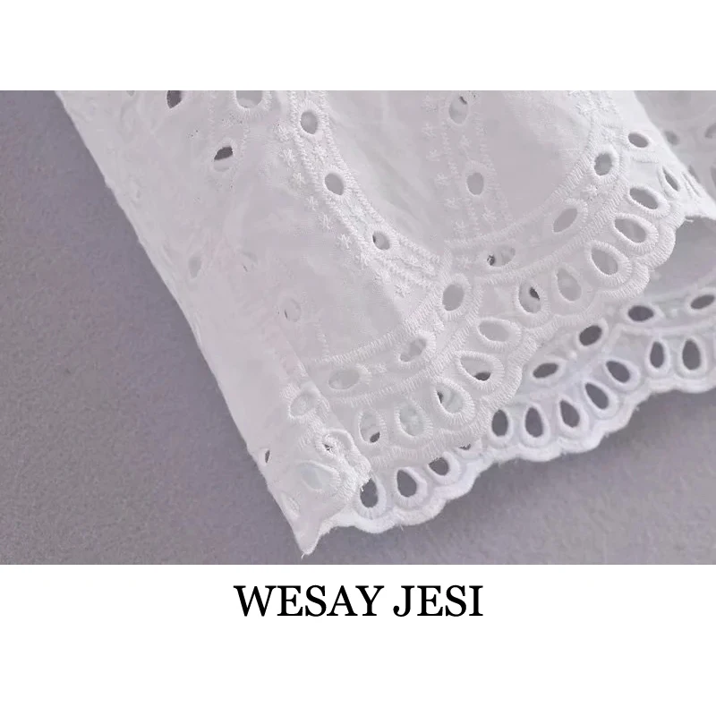 WESAY JESI ZA Women's Clothing 2021 New Fashion Casual Long Sleeve Blouses Hollow Embroidery Cotton Top Female Solid Color Shirt
WESAY JESI ZA Women's Clothing 2021 New Fashion Casual Long Sleeve Blouses Hollow Embroidery Cotton Top Female Solid Color Shirt