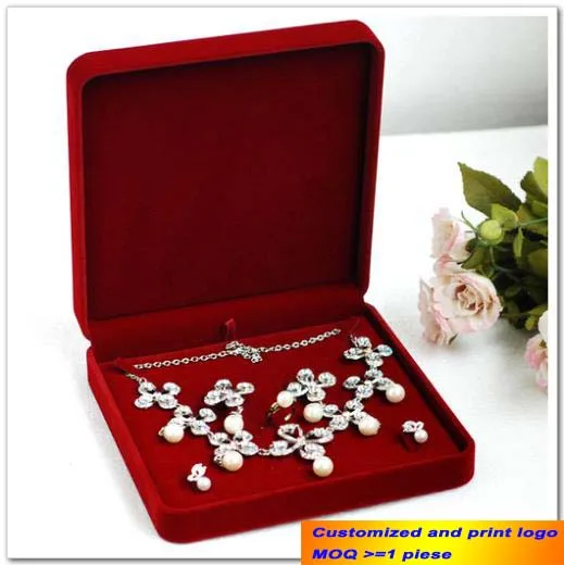 High Quality Red Velvet Jewelry Set Box Necklace Packaging Box Pendant Bracelet Ring Earring Boxes Jewellry Storage Cases
High Quality Red Velvet Jewelry Set Box Necklace Packaging Box Pendant Bracelet Ring Earring Boxes Jewellry Storage Cases