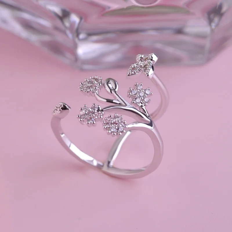 Women Metal Opening Butterfly Leaf Ring Diamond Flower Decoration Casual Engagement Wedding Party Geometric Ring Jewelry 
Women Metal Opening Butterfly Leaf Ring Diamond Flower Decoration Casual Engagement Wedding Party Geometric Ring Jewelry