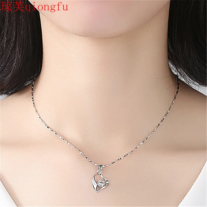 Qiongfu New 2021 S925 Silver Heart Love Heart Necklace Plating Silver Pendant necklaces for women personalized lucky Jewelry
Qiongfu New 2021 S925 Silver Heart Love Heart Necklace Plating Silver Pendant necklaces for women personalized lucky Jewelry