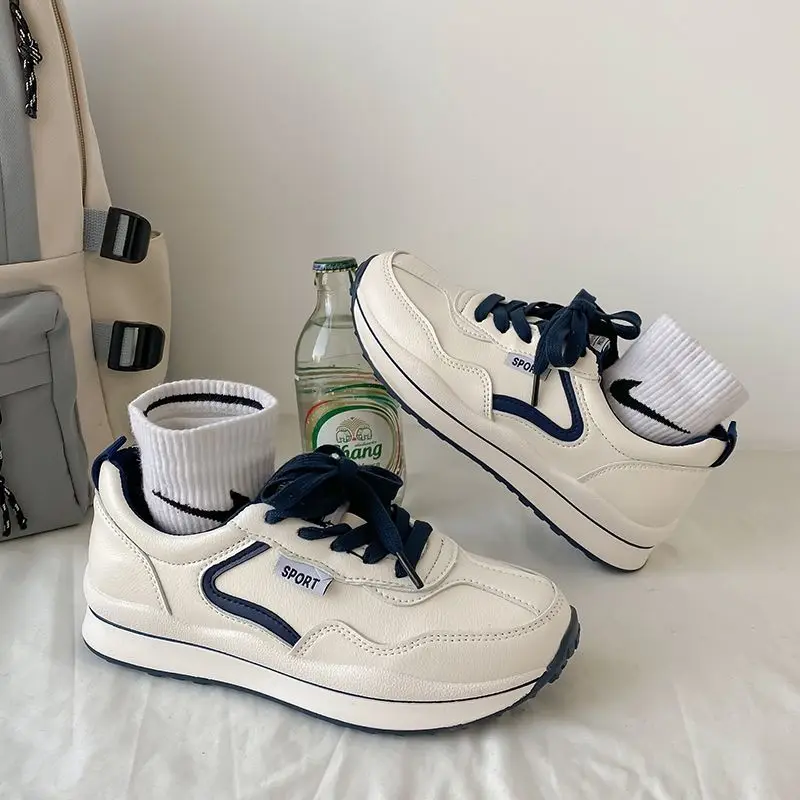 2022 Summer Top New Sports Daddy Shoes Female Students All-match Casual Light Running White Shoes Explosion Ins Tide
2022 Summer Top New Sports Daddy Shoes Female Students All-match Casual Light Running White Shoes Explosion Ins Tide