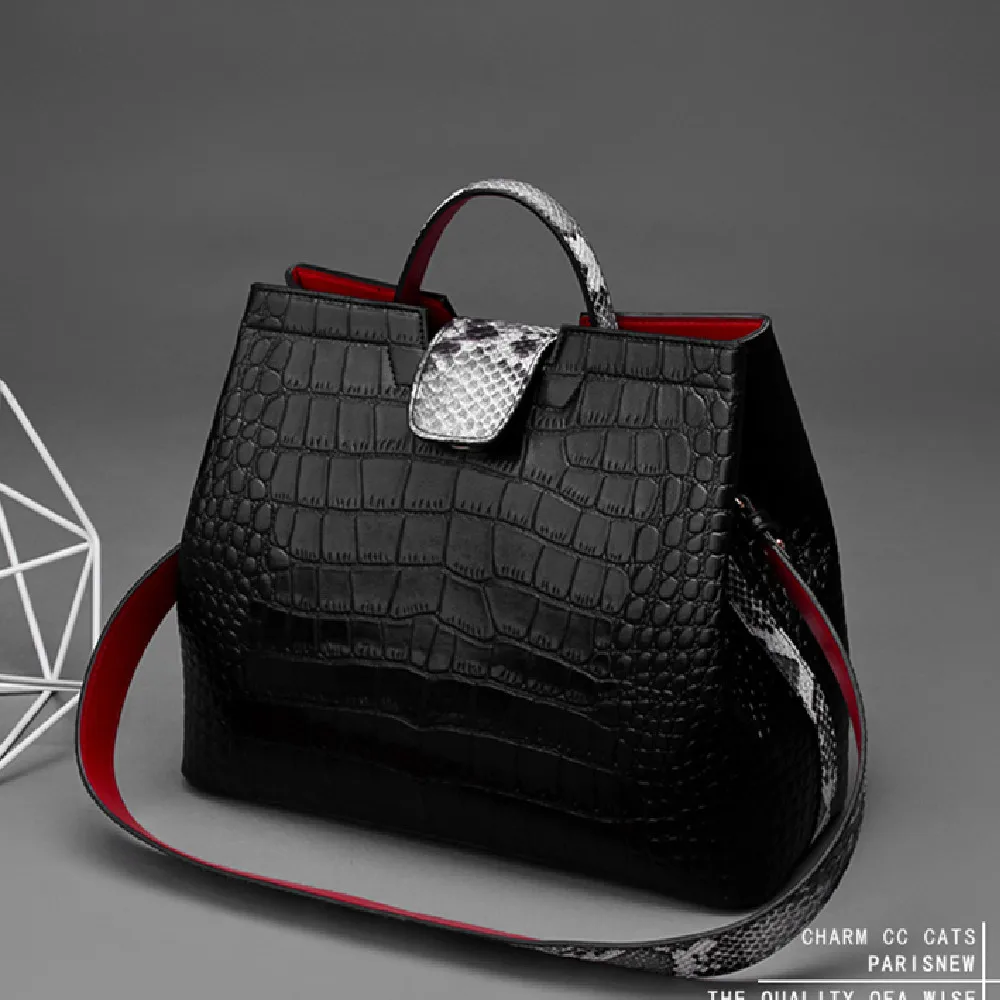 Дамская сумочка Корейская версия сумка через плечо с крокодиловым узором индивидуальная модная сумочка со змеиным узором контрастной расц... 
Дамская сумочка Корейская версия сумка через плечо с крокодиловым узором индивидуальная модная сумочка со змеиным узором контрастной расц...