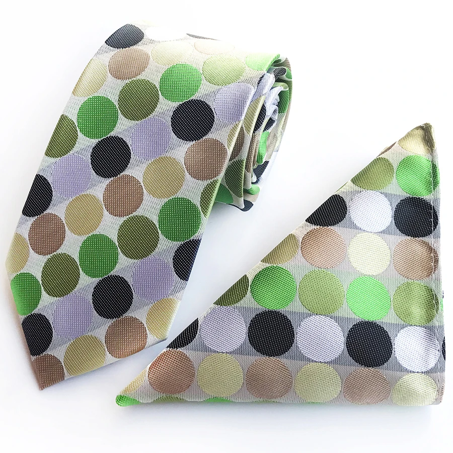 Big Polka Dot Pattern Men Necktie Set 8cm Formal Woven Ties Sets with Pocket Square
Big Polka Dot Pattern Men Necktie Set 8cm Formal Woven Ties Sets with Pocket Square