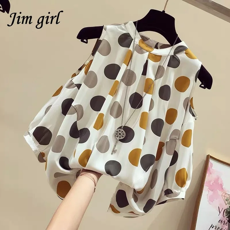 Vintage Goth Dot Print Blouse Women Summer Sexy Off Shoulder Chiffon Top Plus Size Korean Style Lantern Sleeve Loose Retro Shirt
Vintage Goth Dot Print Blouse Women Summer Sexy Off Shoulder Chiffon Top Plus Size Korean Style Lantern Sleeve Loose Retro Shirt