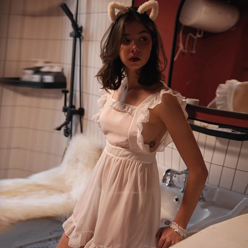 Young Girl Sexy Lingerie Maid Uniform Cosplay Chiffon Lace Summer Cute Perspective Hot Backless Nightdress Pajamas Set
Young Girl Sexy Lingerie Maid Uniform Cosplay Chiffon Lace Summer Cute Perspective Hot Backless Nightdress Pajamas Set