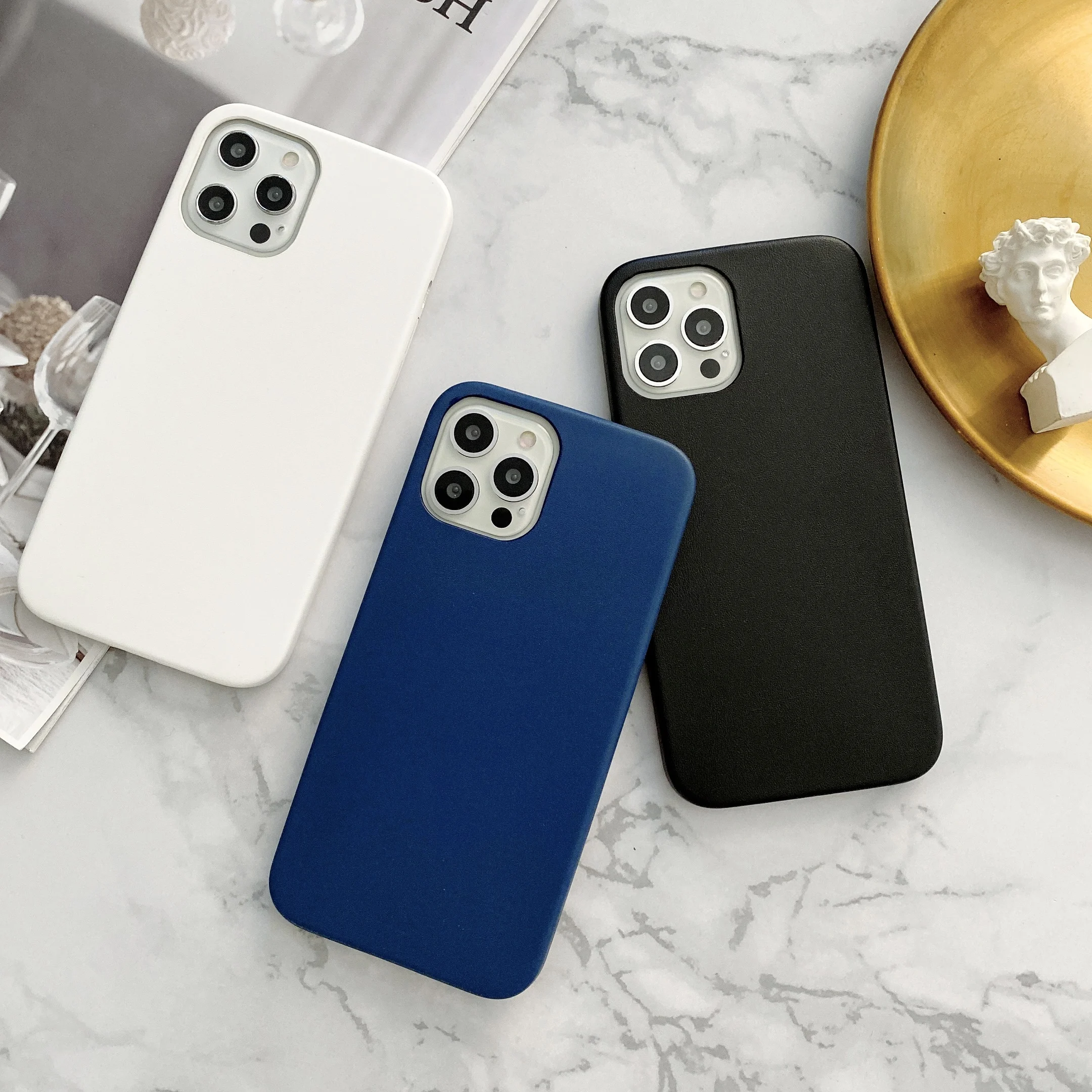 For iPhone 12 Pro Max Luxury Matte Pure Leather Case For 7 8 Plus Xr Soft Touch Skin Leather Stockproof Tpu For Xs MaX 11 Cover
For iPhone 12 Pro Max Luxury Matte Pure Leather Case For 7 8 Plus Xr Soft Touch Skin Leather Stockproof Tpu For Xs MaX 11 Cover