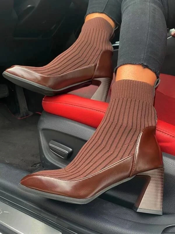 Autumn Women Elegant Fashion Ankle Boots Stretch Fabric Pu Leather Sewing Square Heel Quality Footwear Cozy Shoes Ladies Fashion
Autumn Women Elegant Fashion Ankle Boots Stretch Fabric Pu Leather Sewing Square Heel Quality Footwear Cozy Shoes Ladies Fashion