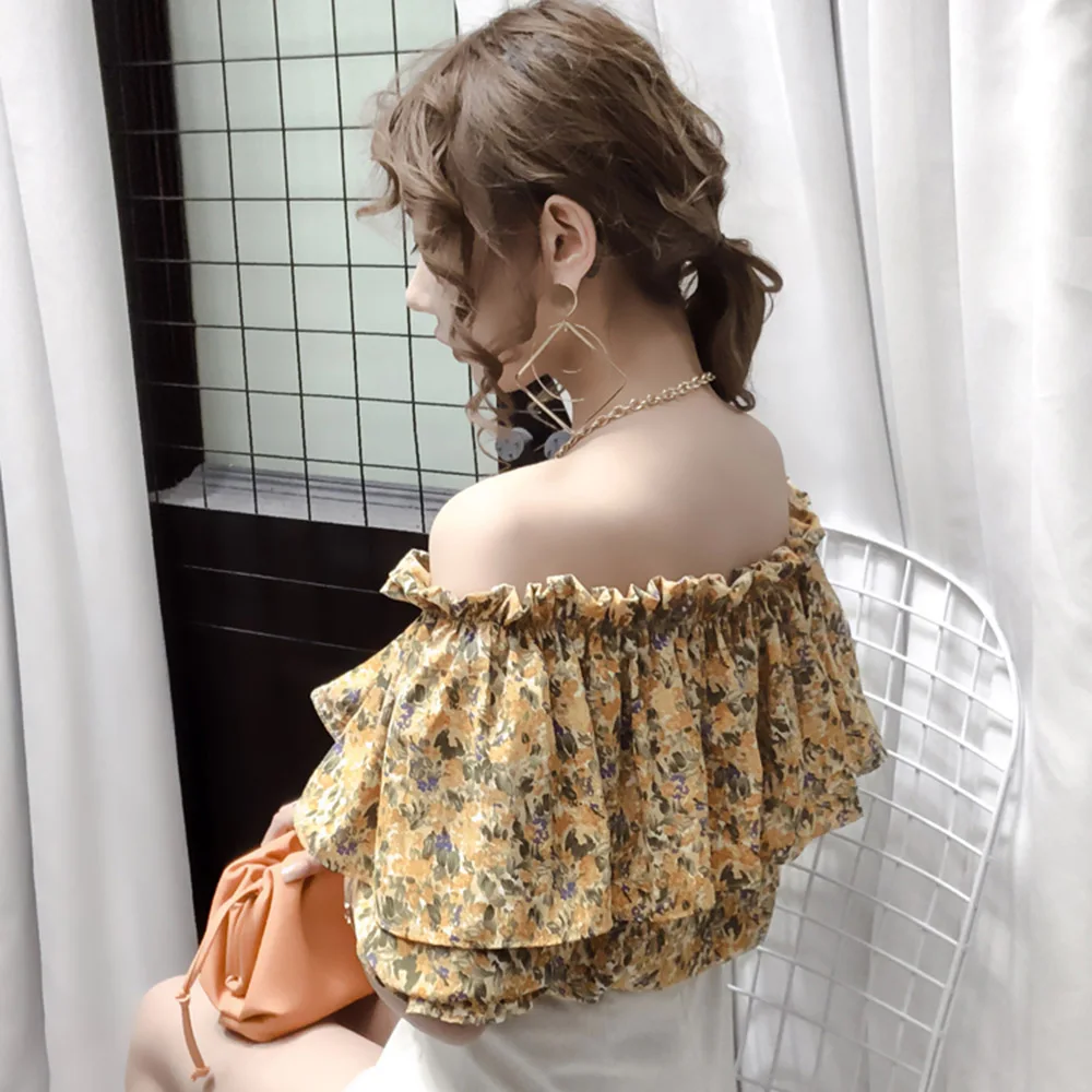 Women Ruffled Neckline Off-the-shoulder Chiffon Floral Blouse Young Lady Summer Fashion Korea Female Student Boho Travel Sexy
Women Ruffled Neckline Off-the-shoulder Chiffon Floral Blouse Young Lady Summer Fashion Korea Female Student Boho Travel Sexy