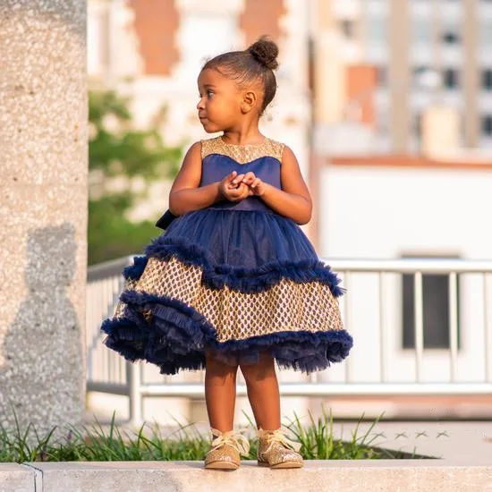 Navy Blue New Infant Girls Dresses O neck Gold Shiny Sequined Baby Girl First Birthday Dress Kids Baptism Gown Flower Girl Dress
Navy Blue New Infant Girls Dresses O neck Gold Shiny Sequined Baby Girl First Birthday Dress Kids Baptism Gown Flower Girl Dress