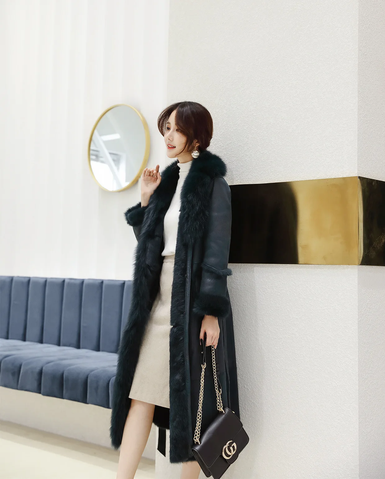 Real Rabbit Fur Coat Women Winter 2021 New Large Real Fox Fur Collar Warm Long Genuine Leather Jacket manteau femme hiver L2572
Real Rabbit Fur Coat Women Winter 2021 New Large Real Fox Fur Collar Warm Long Genuine Leather Jacket manteau femme hiver L2572