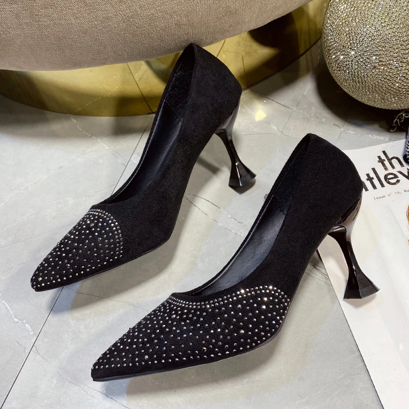 Shoes Rhinestone Kitten Heels Woman Pumps Suede Women Shoes Wedding Shoes Sexy Party Shoes Fashion Women Heels zapatillas mujer
Shoes Rhinestone Kitten Heels Woman Pumps Suede Women Shoes Wedding Shoes Sexy Party Shoes Fashion Women Heels zapatillas mujer